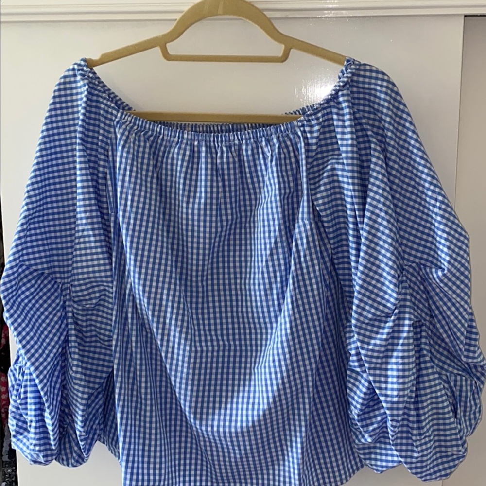 Petersyn Gingham Off the shoulder top size M